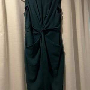 MM LaFleur Green Sleeveless Dress